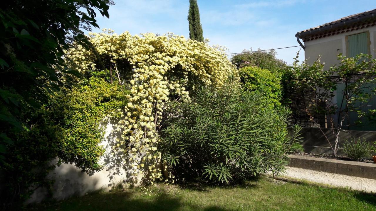 Clos De La Noria Pont-Saint-Esprit Luaran gambar